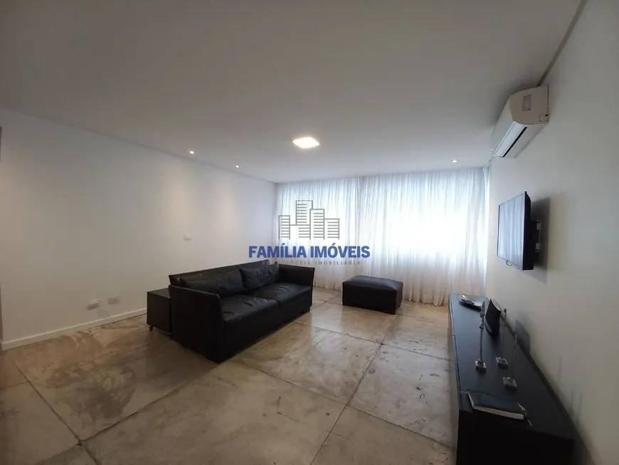 Foto 1 de Apartamento com 3 Quartos à venda, 137m² em Gonzaga, Santos