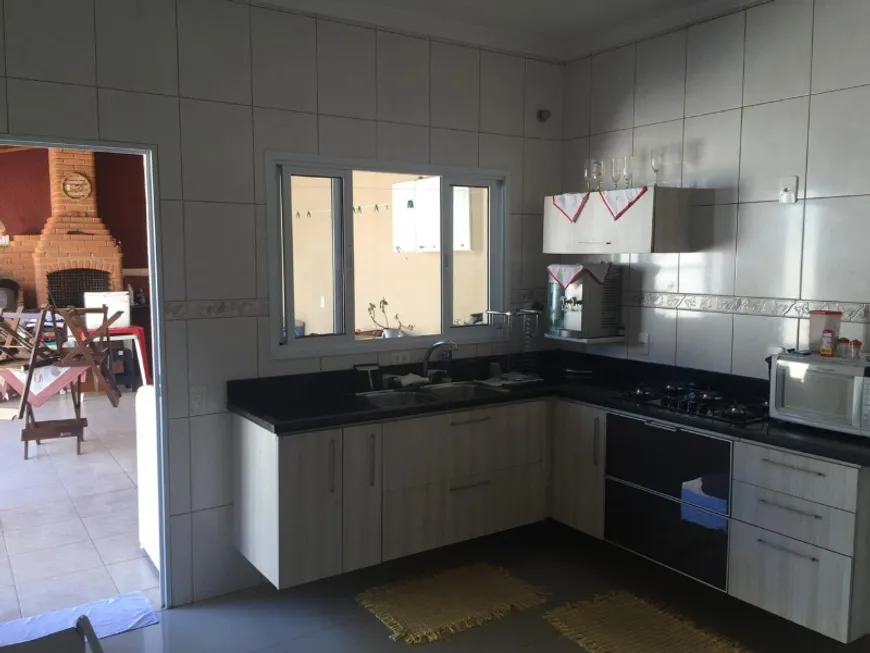 Foto 1 de Casa de Condomínio com 3 Quartos à venda, 210m² em Wanel Ville, Sorocaba