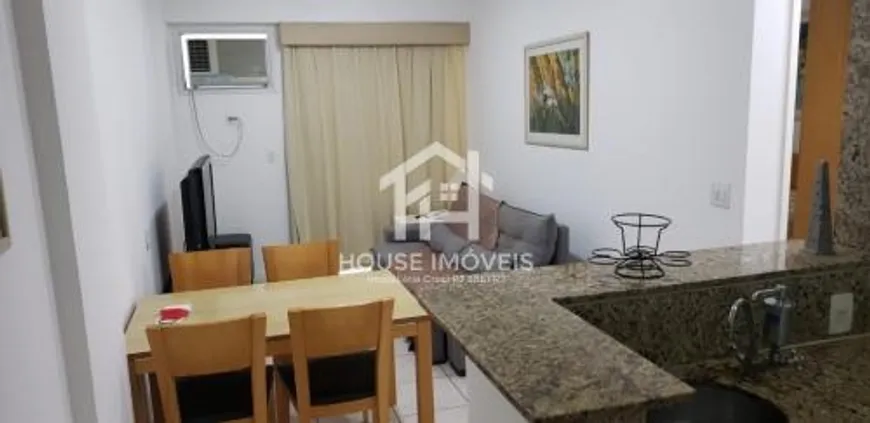Foto 1 de Apartamento com 1 Quarto à venda, 45m² em Lagoa, Rio de Janeiro