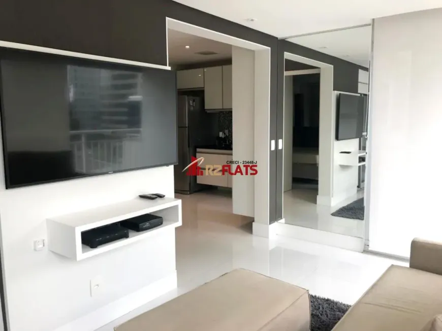 Foto 1 de Flat com 1 Quarto para alugar, 54m² em Itaim Bibi, São Paulo