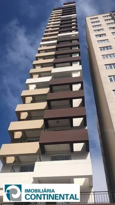 Foto 1 de Kitnet com 1 Quarto à venda, 35m² em Centro, Curitiba