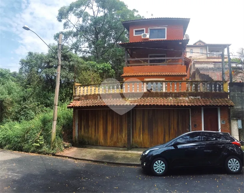Foto 1 de Casa de Condomínio com 3 Quartos para venda ou aluguel, 269m² em Samambaia, Mairiporã