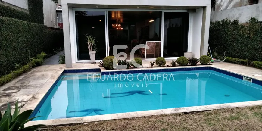 Foto 1 de Casa com 4 Quartos para alugar, 500m² em Planalto Paulista, São Paulo