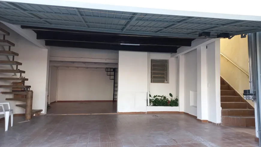 Foto 1 de Casa com 4 Quartos à venda, 196m² em Vila Romana, São Paulo