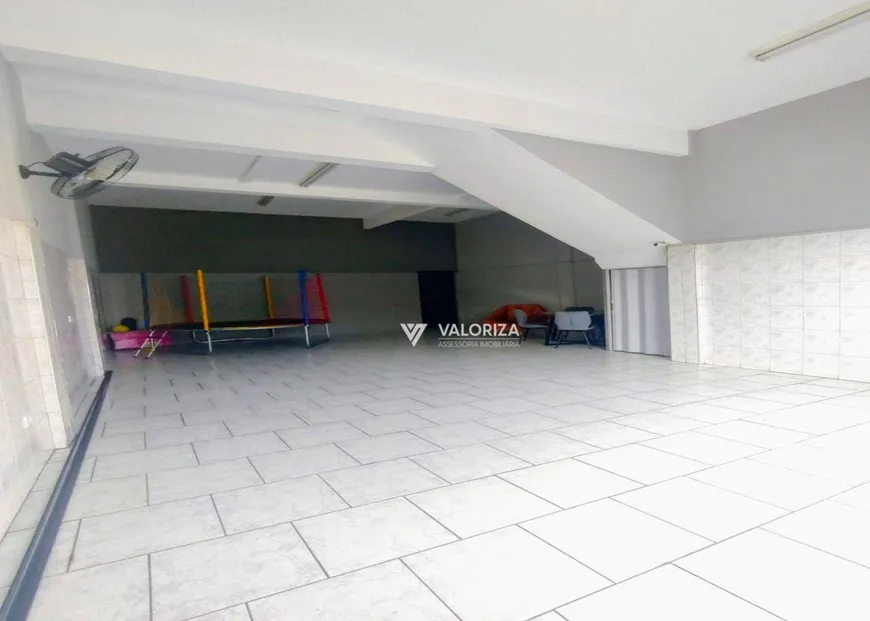 Foto 1 de Casa com 3 Quartos para alugar, 350m² em Jardim Sao Guilherme, Sorocaba