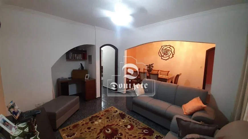 Foto 1 de Sobrado com 4 Quartos à venda, 178m² em Vila Floresta, Santo André