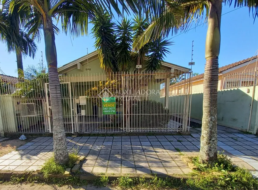Foto 1 de Casa com 2 Quartos à venda, 180m² em Morada Da Colina, Guaíba