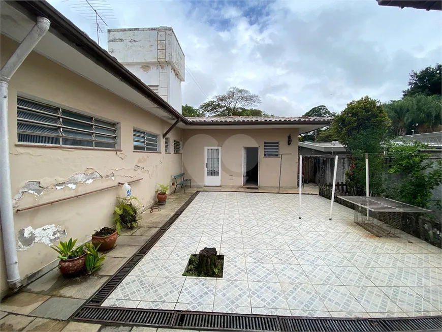 Foto 1 de Casa com 1 Quarto para venda ou aluguel, 366m² em Alto de Pinheiros, São Paulo