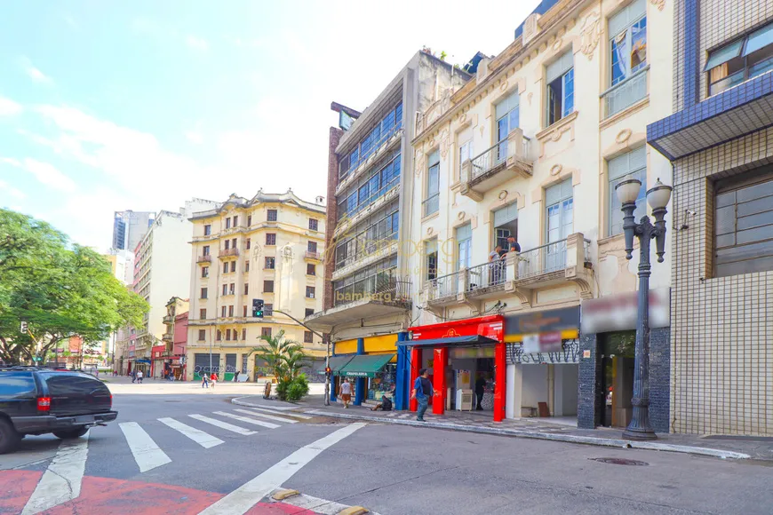 Foto 1 de Prédio Comercial para venda ou aluguel, 900m² em Centro, São Paulo