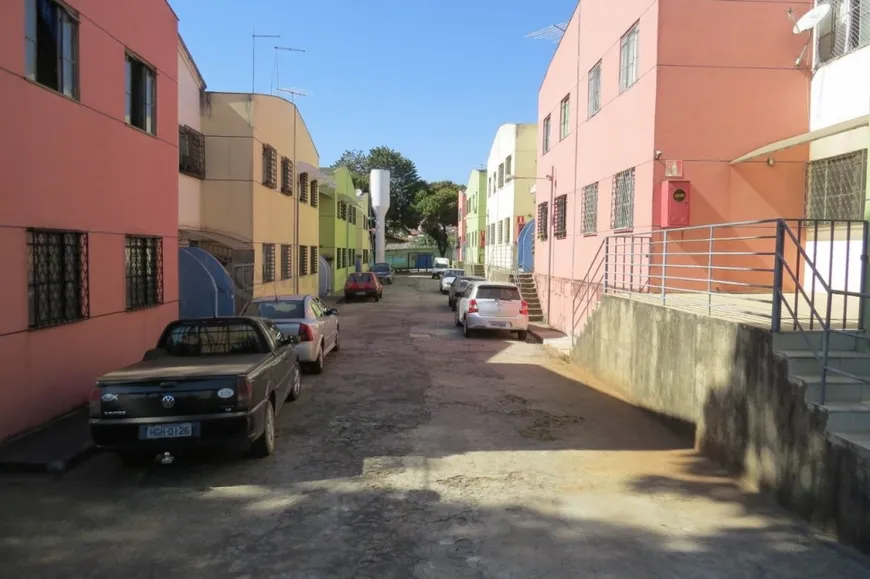 Foto 1 de Apartamento com 2 Quartos à venda, 47m² em Floramar, Belo Horizonte