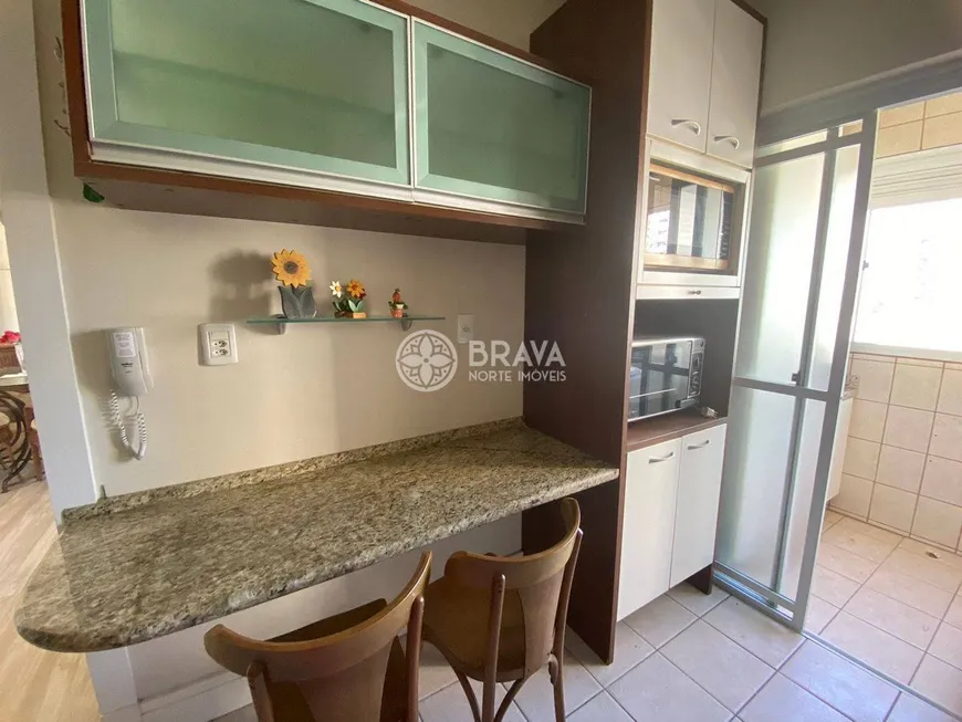 Foto 1 de Apartamento com 3 Quartos para alugar, 82m² em Centro, Itajaí