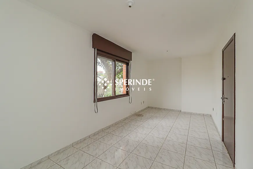 Foto 1 de Apartamento com 1 Quarto para alugar, 45m² em Teresópolis, Porto Alegre