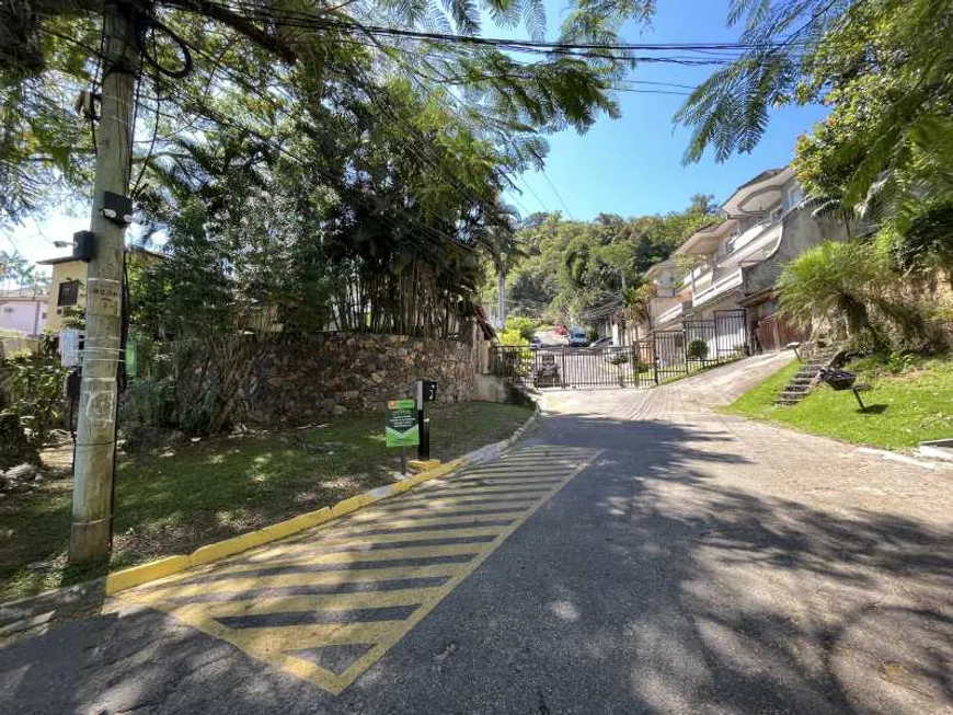 Foto 1 de Lote/Terreno à venda, 800m² em Anil, Rio de Janeiro