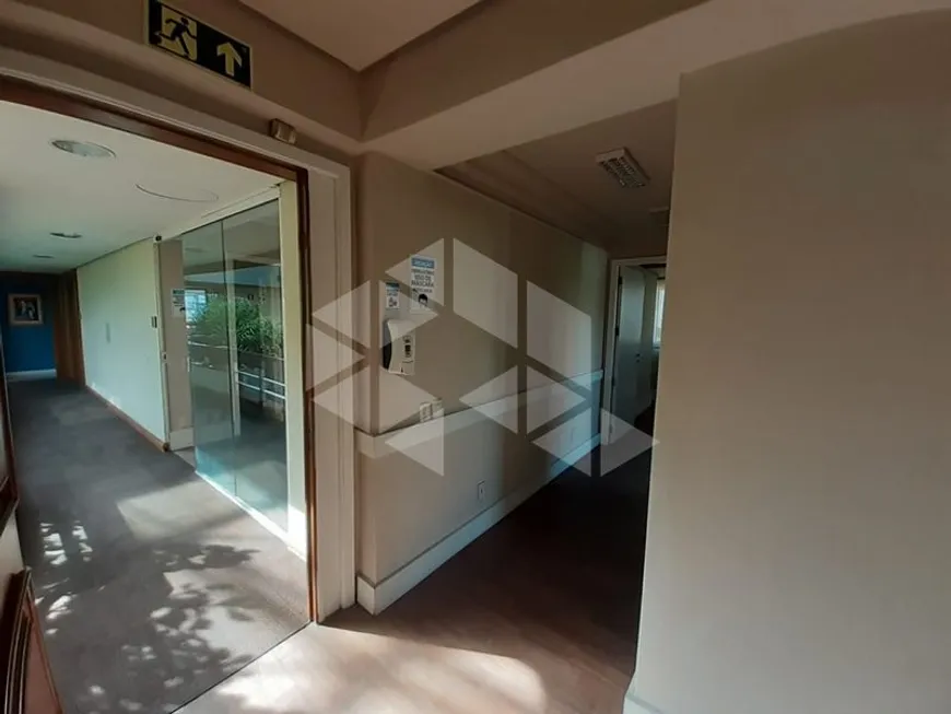 Foto 1 de Sala Comercial para alugar, 42m² em São João, Porto Alegre