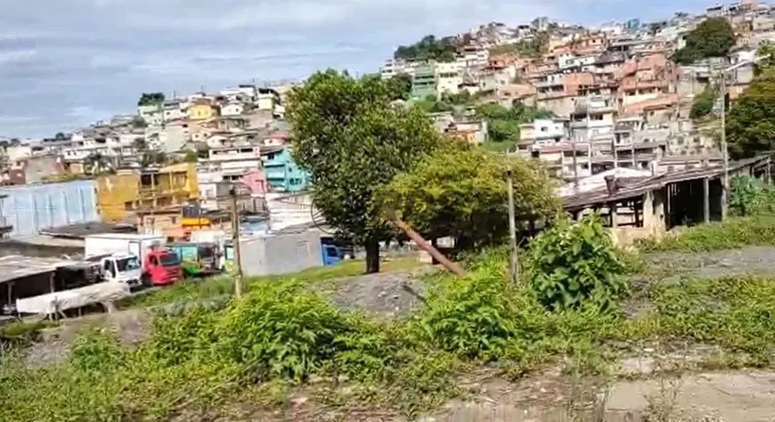 Foto 1 de Lote/Terreno à venda, 1218m² em Vila Magini, Mauá