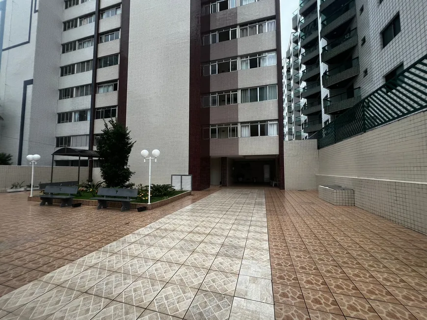 Foto 1 de Apartamento com 1 Quarto à venda, 40m² em Vila Tupi, Praia Grande