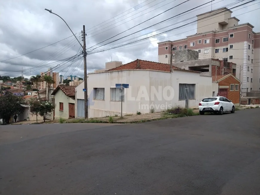 Foto 1 de Casa com 2 Quartos à venda, 136m² em Centro, São Carlos