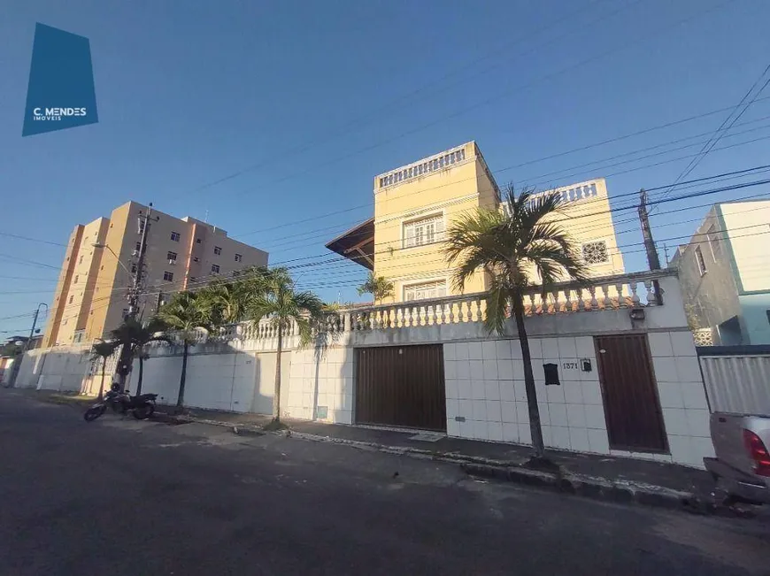 Foto 1 de Imóvel Comercial com 7 Quartos para alugar, 720m² em Fátima, Fortaleza