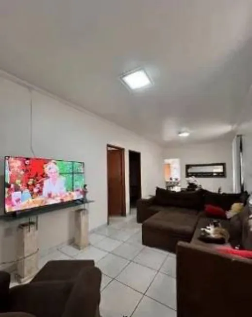 Foto 1 de Casa com 2 Quartos à venda, 110m² em Liberdade, Salvador