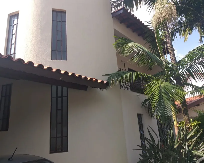 Foto 1 de Casa com 3 Quartos à venda, 234m² em Vila Embaré, Valinhos