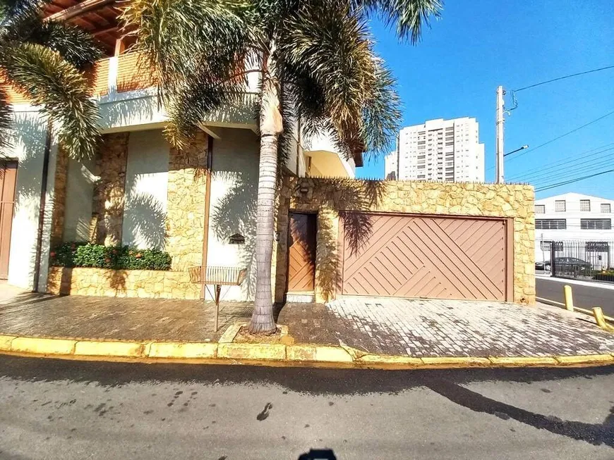 Foto 1 de Casa com 3 Quartos para alugar, 274m² em Centro, Limeira