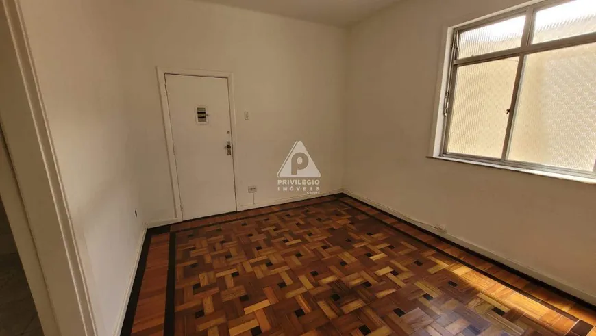 Foto 1 de Apartamento com 2 Quartos à venda, 56m² em Botafogo, Rio de Janeiro