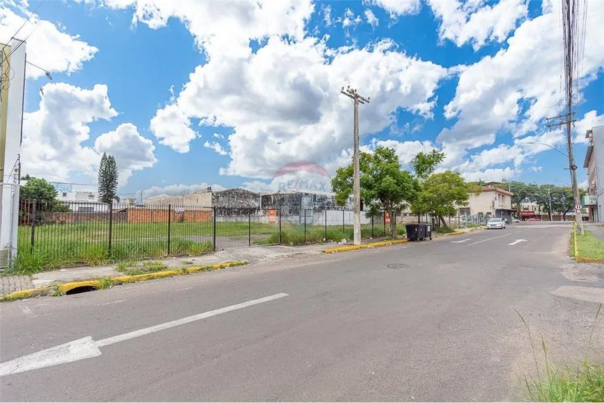 Foto 1 de Lote/Terreno para alugar, 1300m² em Vila City, Cachoeirinha