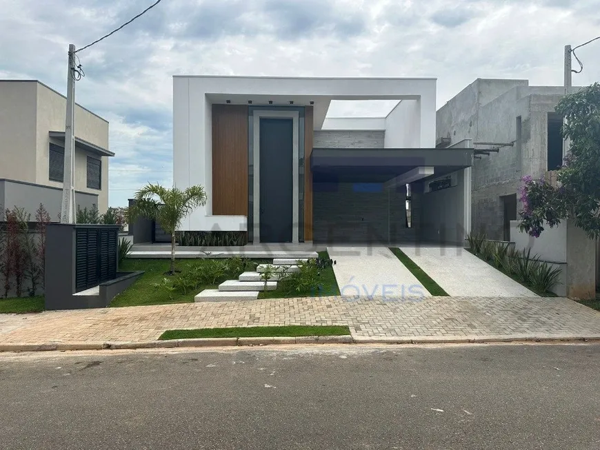 Foto 1 de Casa de Condomínio com 3 Quartos à venda, 240m² em Cezar de Souza, Mogi das Cruzes