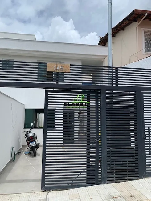 Foto 1 de Casa com 3 Quartos à venda, 140m² em Planalto, Belo Horizonte