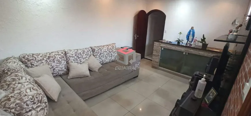 Foto 1 de Casa com 3 Quartos à venda, 187m² em Vila Helena, Santo André