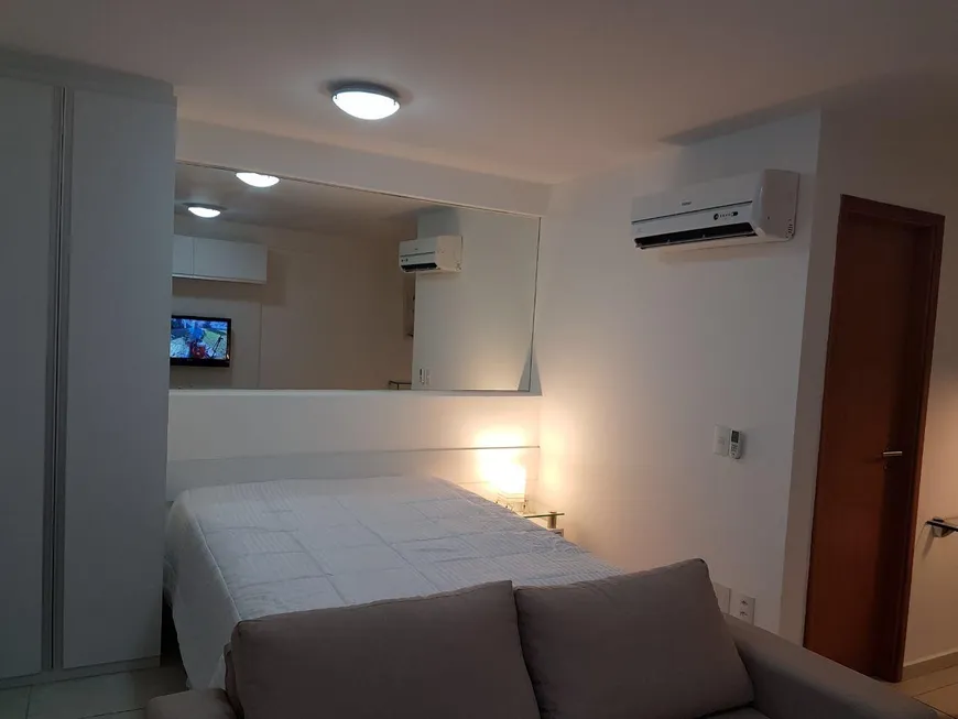 Foto 1 de Apartamento com 1 Quarto para venda ou aluguel, 35m² em Boa Viagem, Recife