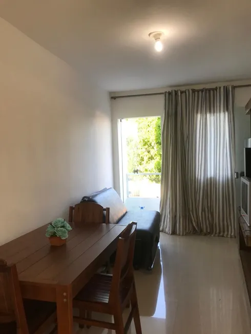 Foto 1 de Apartamento com 2 Quartos para alugar, 60m² em Itapuã, Salvador