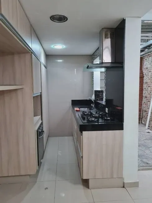 Foto 1 de Casa de Condomínio com 4 Quartos à venda, 150m² em Jardim Consórcio, São Paulo