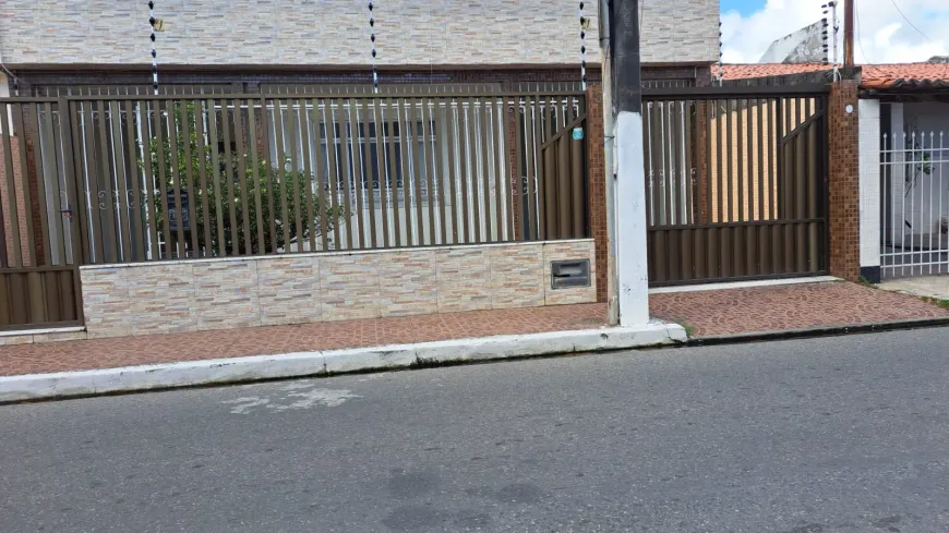 Foto 1 de Casa com 3 Quartos à venda, 100m² em Ponto Novo, Aracaju