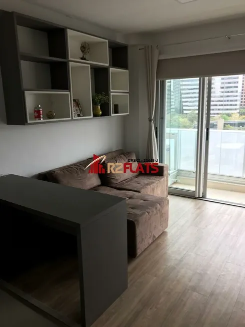 Foto 1 de Apartamento com 1 Quarto para alugar, 35m² em Brooklin, São Paulo