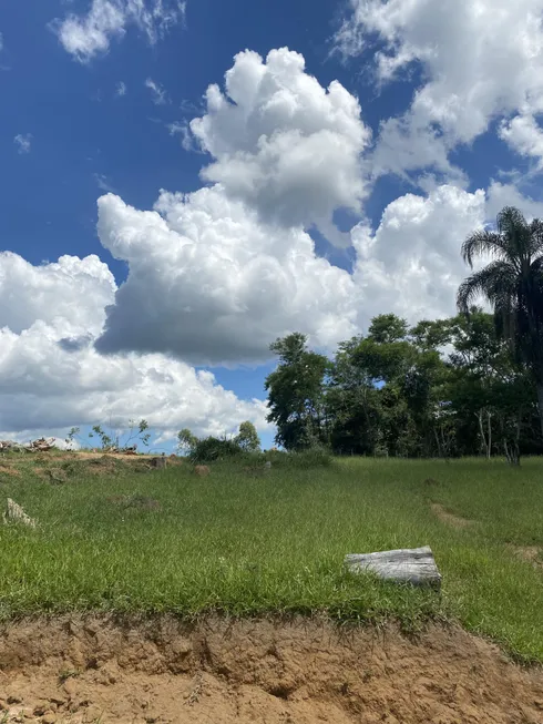 Foto 1 de Lote/Terreno à venda, 1000m² em Centro, Guararema