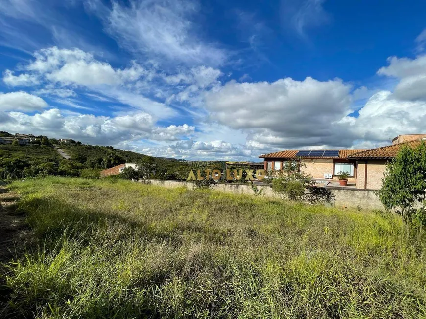 Foto 1 de Lote/Terreno à venda, 1000m² em Condominio Serra dos Manacás, Nova Lima