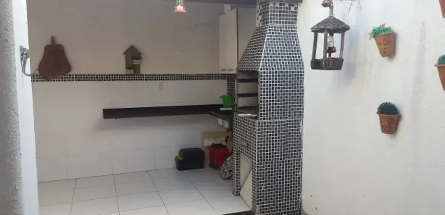 Foto 1 de Casa com 2 Quartos à venda, 100m² em Cabula, Salvador