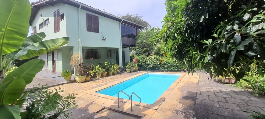 Foto 1 de Casa de Condomínio com 4 Quartos à venda, 490m² em Pechincha, Rio de Janeiro