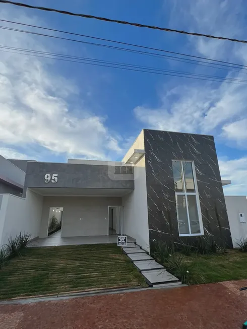 Foto 1 de Casa de Condomínio com 4 Quartos à venda, 202m² em Novo Mundo, Uberlândia