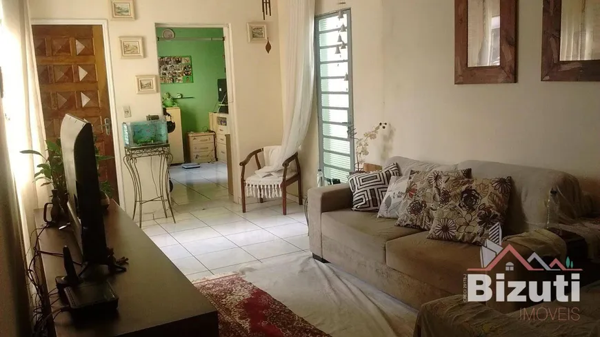 Foto 1 de Casa com 5 Quartos à venda, 310m² em Anhangabau, Jundiaí