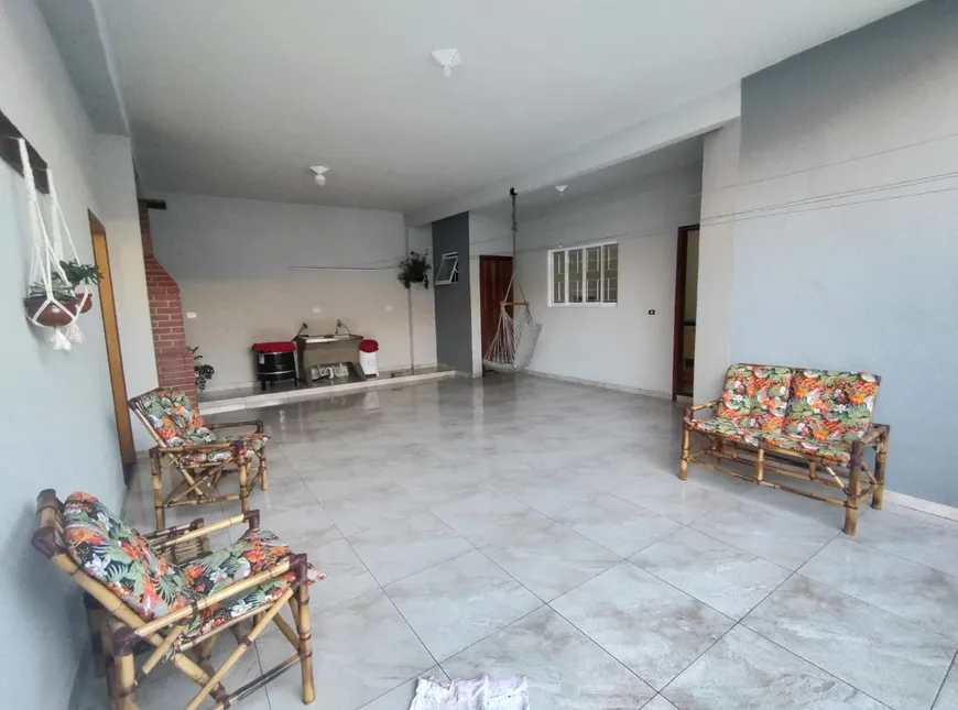 Foto 1 de Casa com 4 Quartos à venda, 120m² em Jardim Pioneiro, Paiçandu