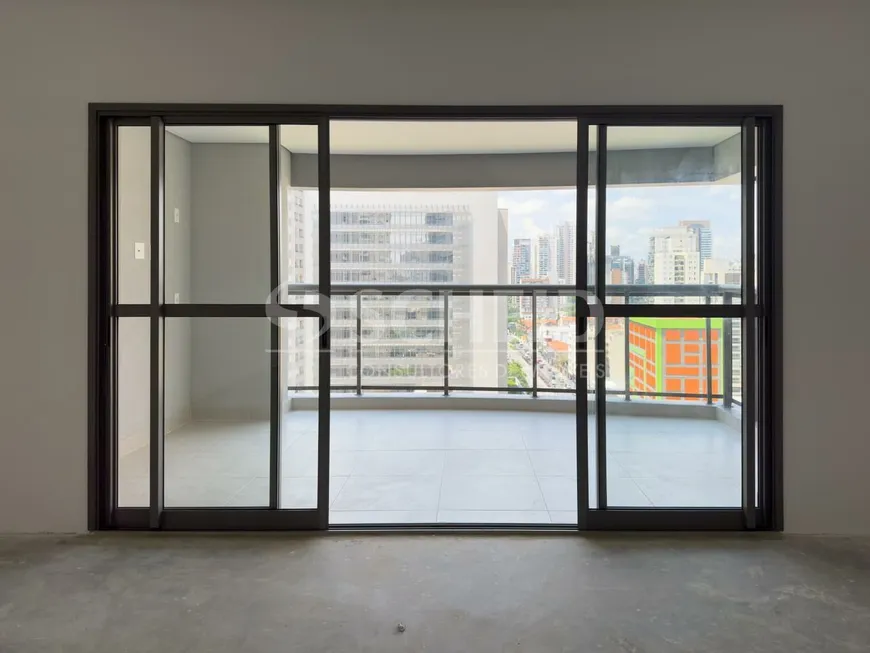 Foto 1 de Apartamento com 2 Quartos à venda, 81m² em Santo Amaro, São Paulo