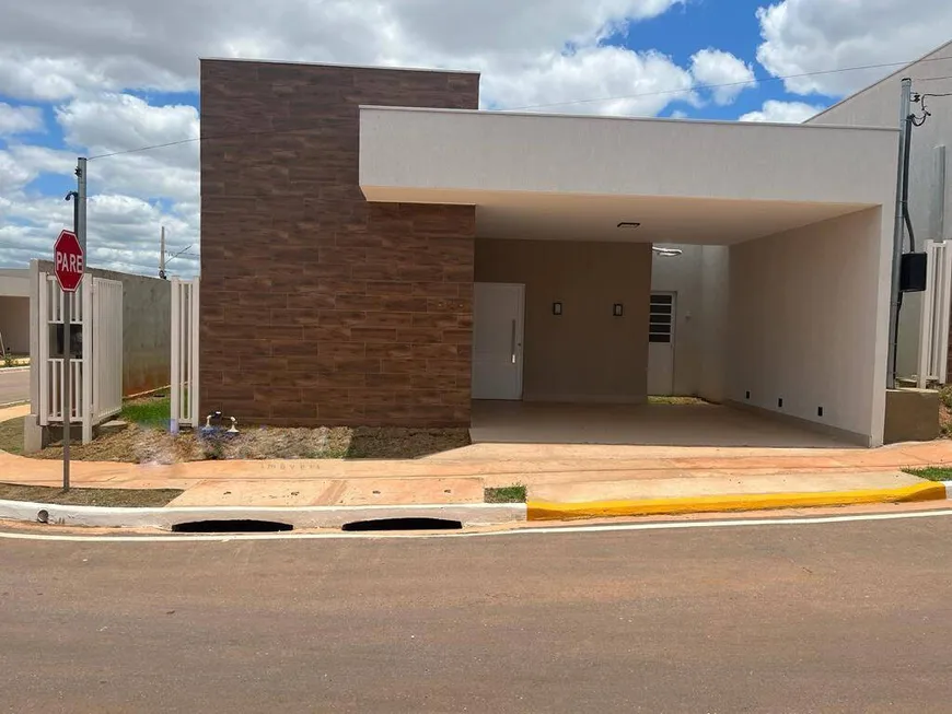 Foto 1 de Casa de Condomínio com 3 Quartos à venda, 100m² em Centro Político Administrativo, Cuiabá