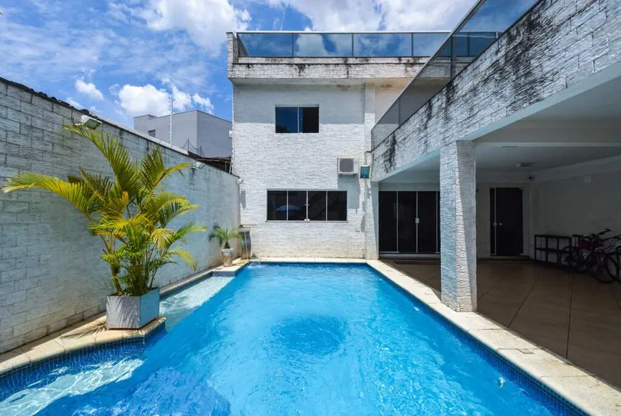 Foto 1 de Casa com 4 Quartos à venda, 500m² em Ipiranga, São Paulo