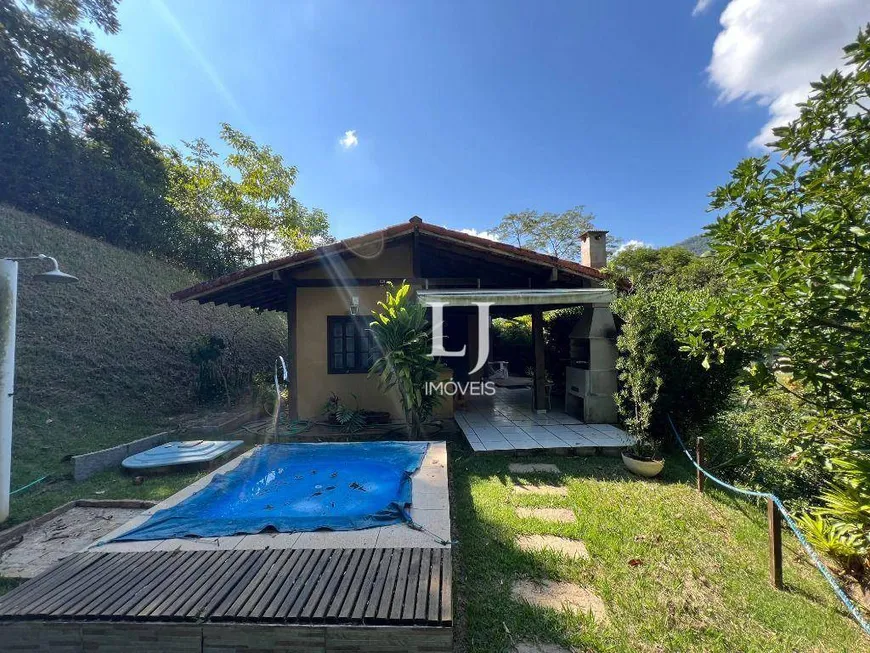 Foto 1 de Casa de Condomínio com 2 Quartos à venda, 2367m² em Secretário, Petrópolis