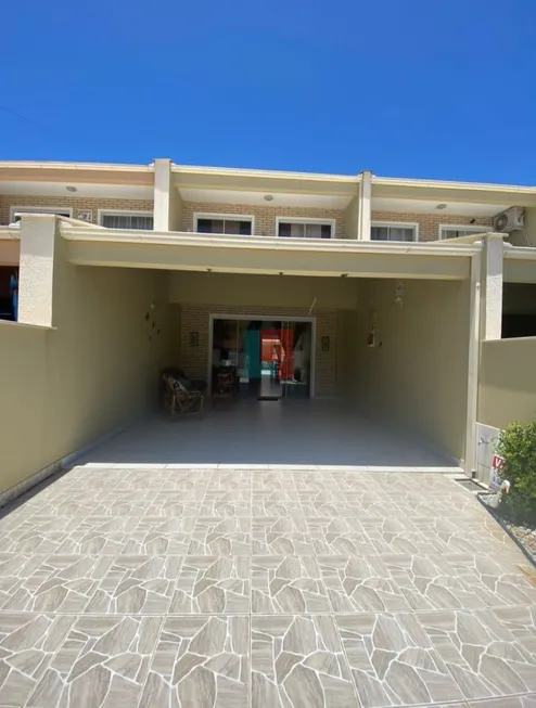 Foto 1 de Casa com 3 Quartos à venda, 138m² em Ubatuba, São Francisco do Sul