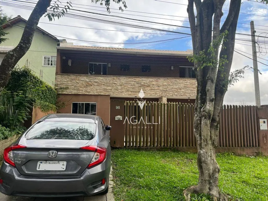 Foto 1 de Sobrado com 5 Quartos à venda, 140m² em Bairro Alto, Curitiba