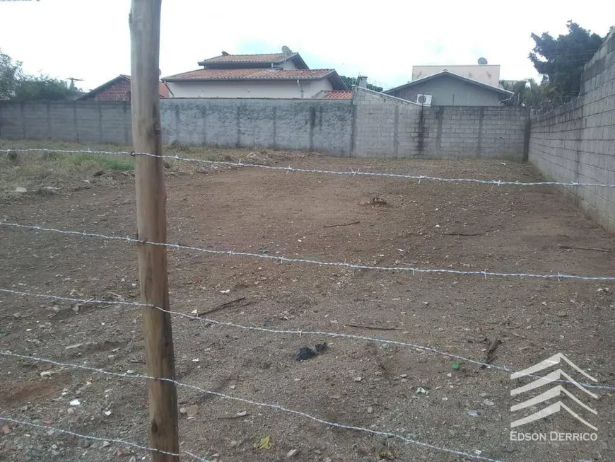 Foto 1 de Lote/Terreno à venda, 250m² em Vitoria Vale III, Pindamonhangaba