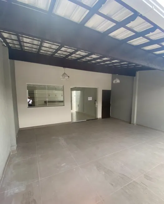 Foto 1 de Casa com 4 Quartos à venda, 180m² em Santa Mônica, Belo Horizonte